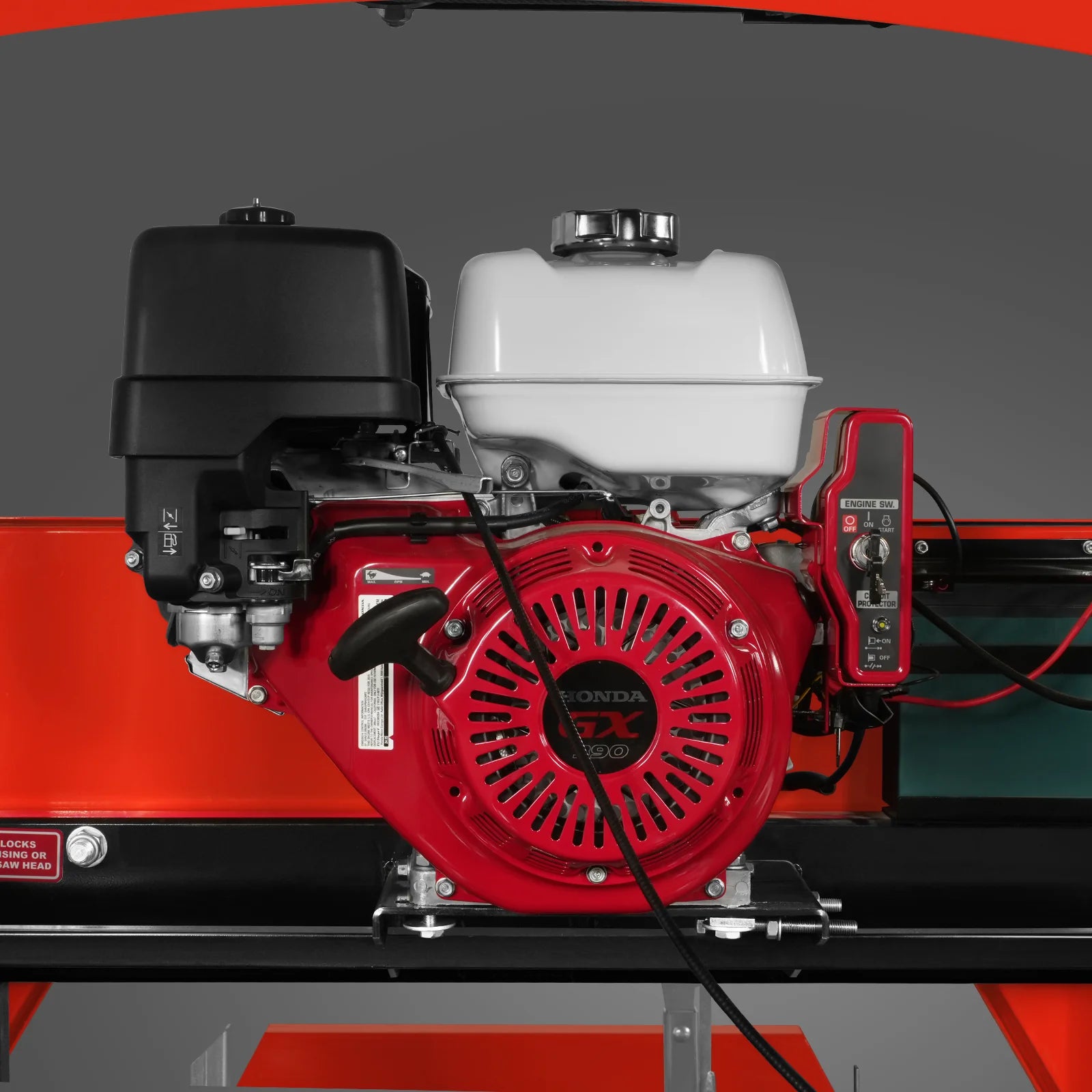 32" Portable Sawmill (5 x Blades Included), HONDA GX390 389cc E-Start Gasoline Engine, 29" Board Width, 20' Track Length (13' Track Length + 6.6' Track Extension Included) , SM32